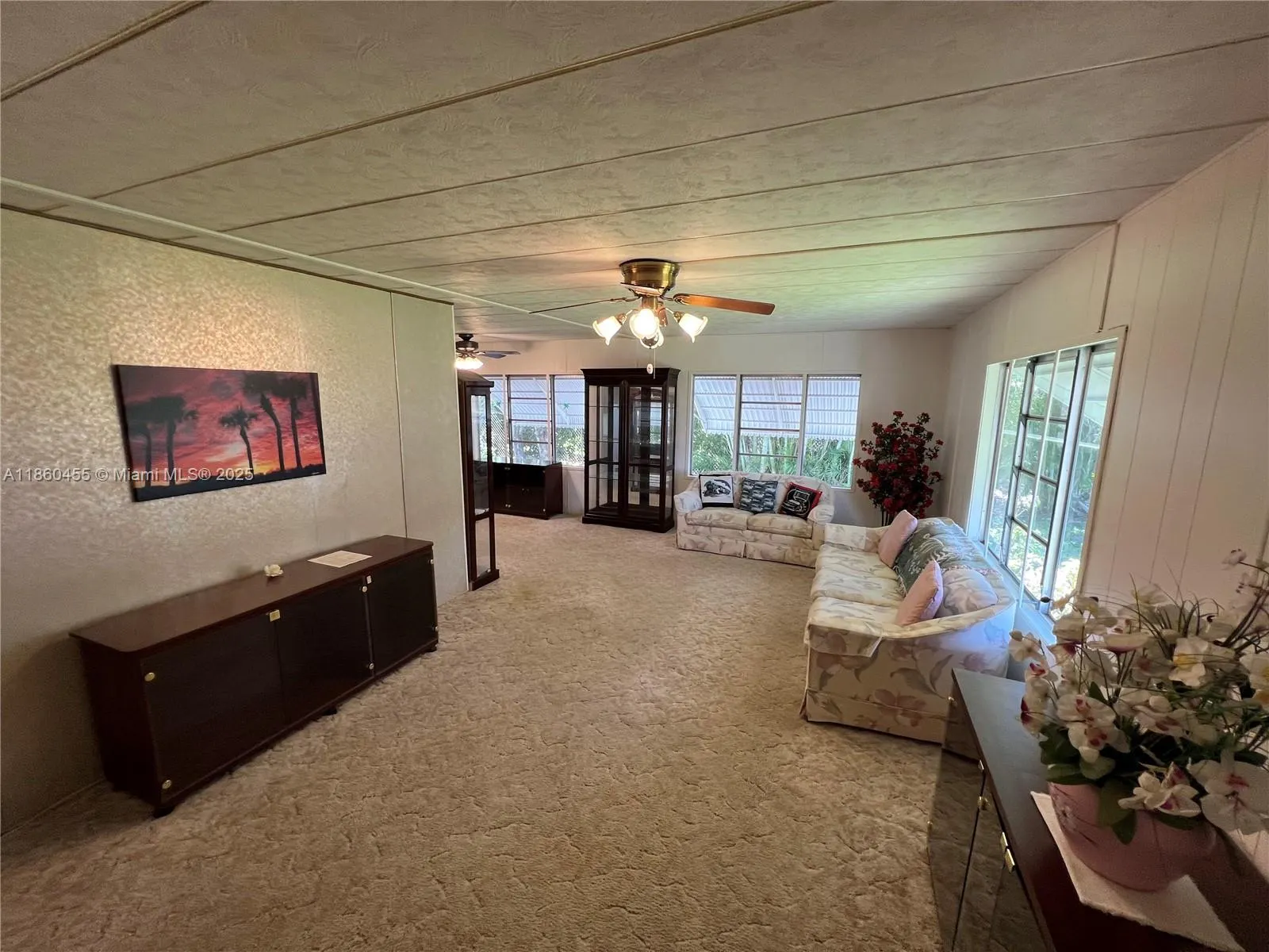 12020 Iguana Bay