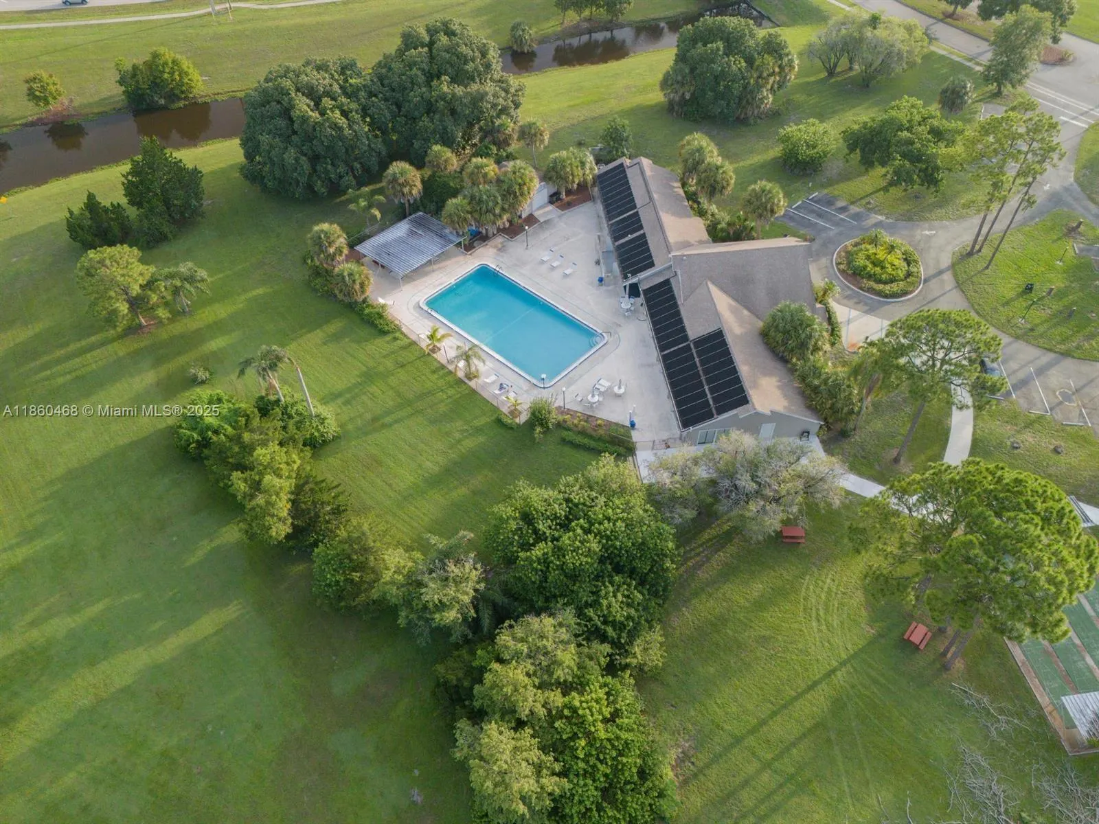 3311 SW Ensley Ct