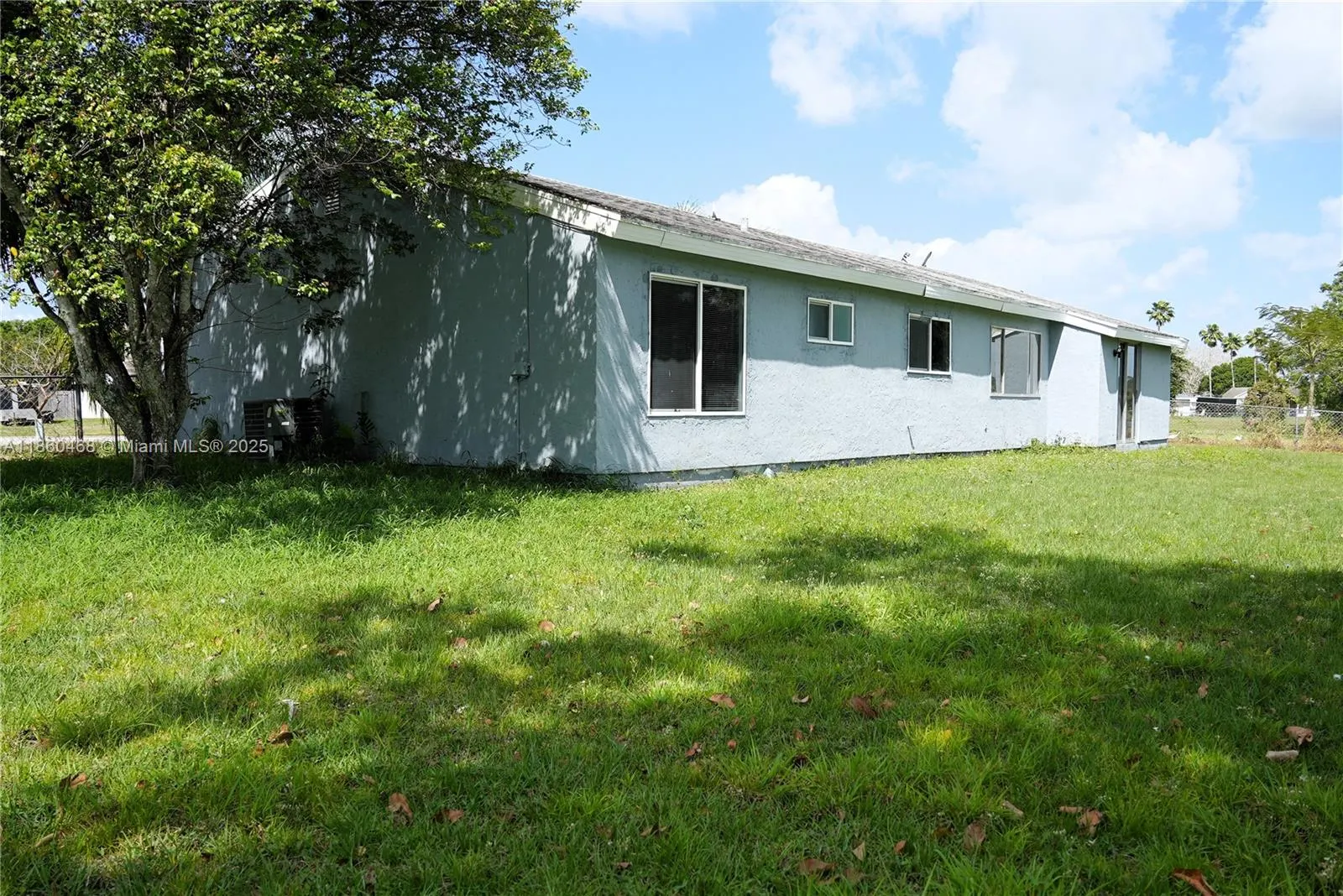 3311 SW Ensley Ct