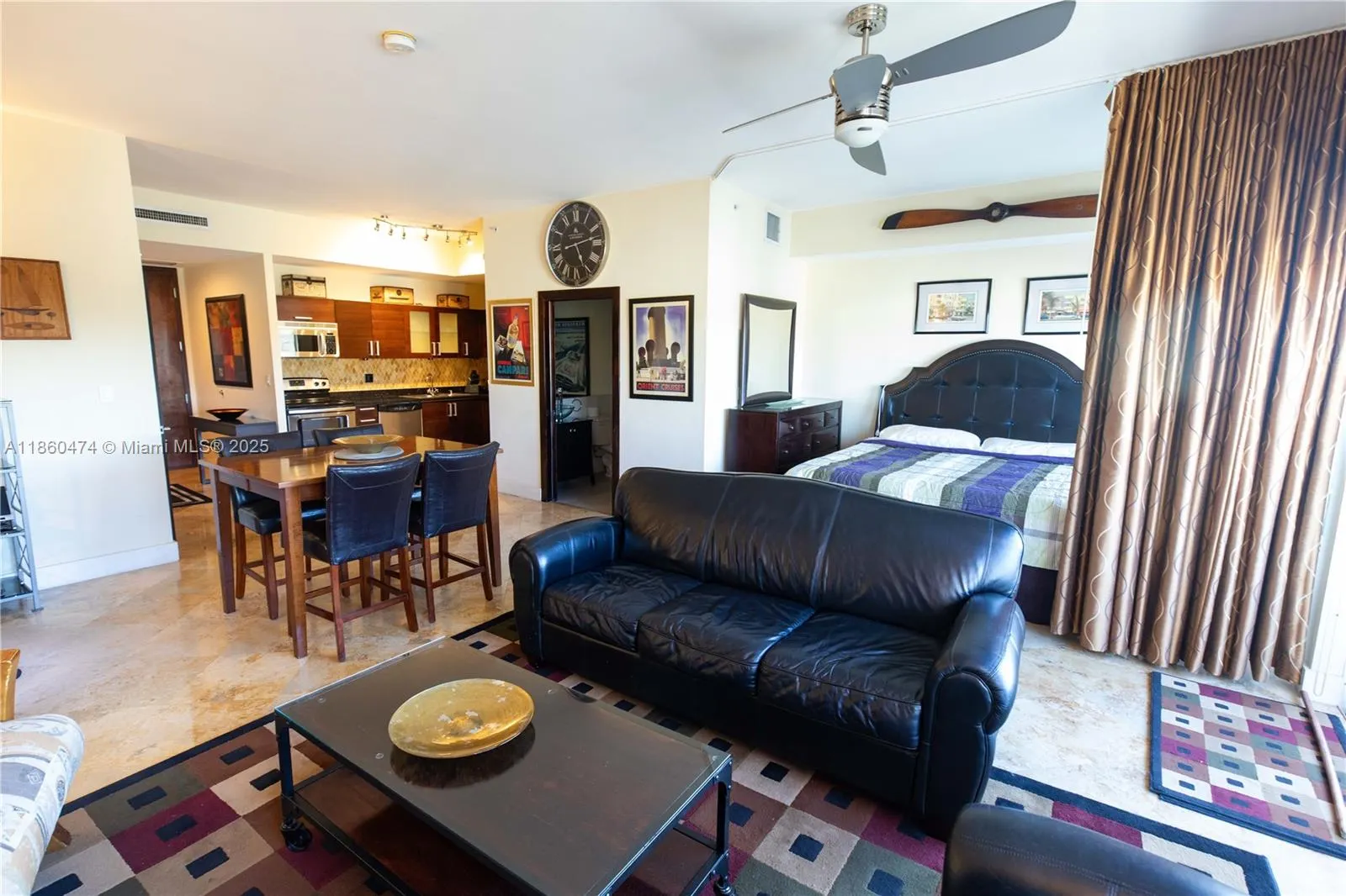3250 Grand Ave, #404
