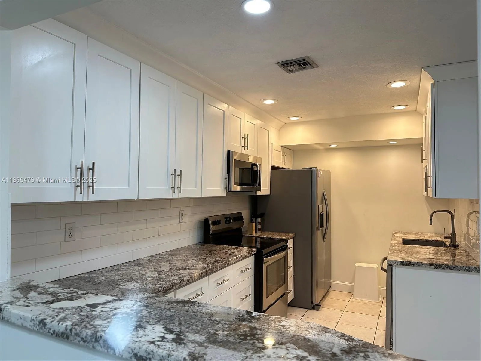 9865 riverside dr, #9-32
