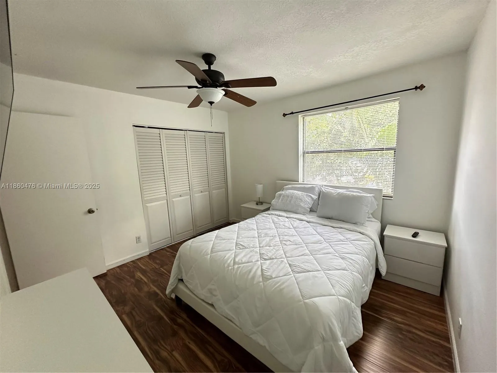 9865 riverside dr, #9-32