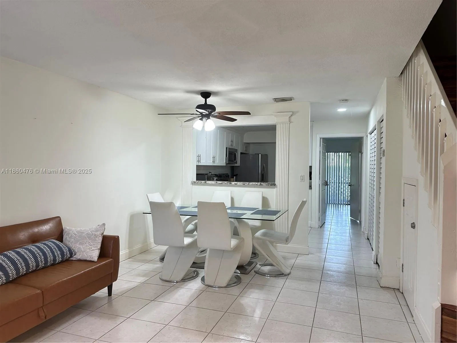 9865 riverside dr, #9-32