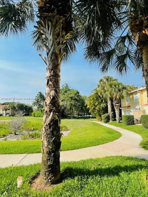 22111 Majestic Woods Way, #22111
