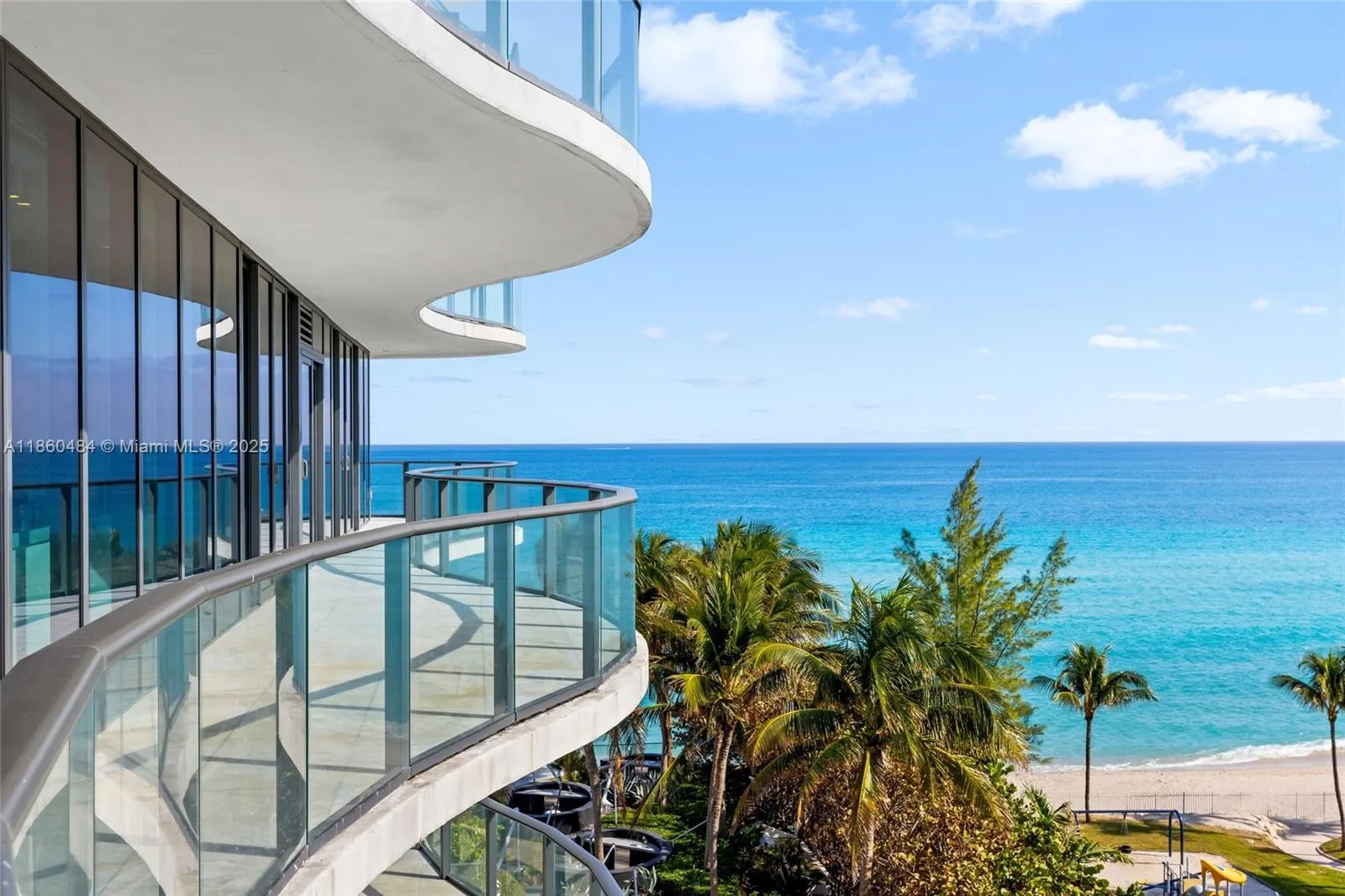 19575 Collins Ave, #6