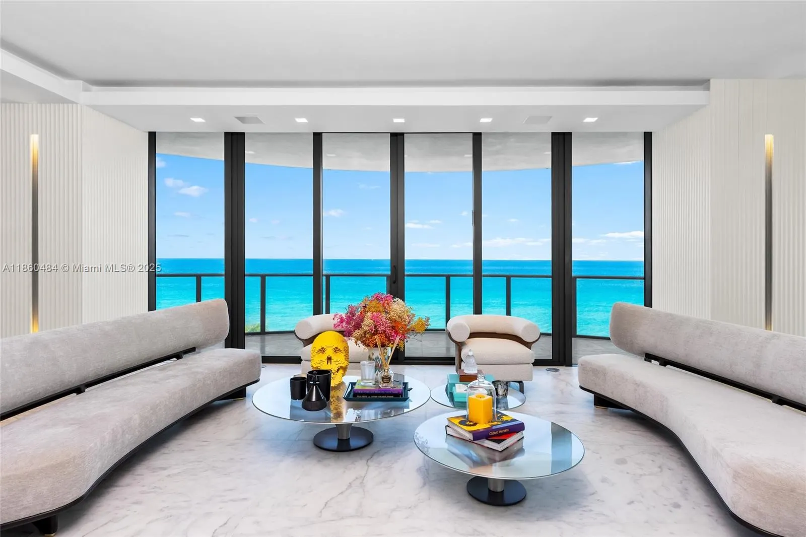 19575 Collins Ave, #6