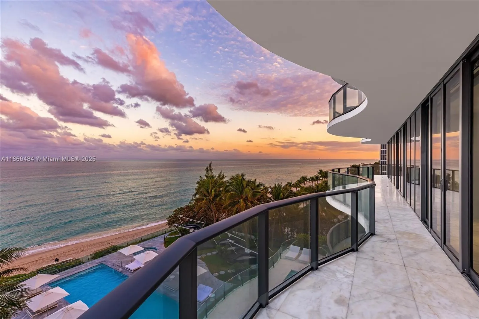 19575 Collins Ave, #6