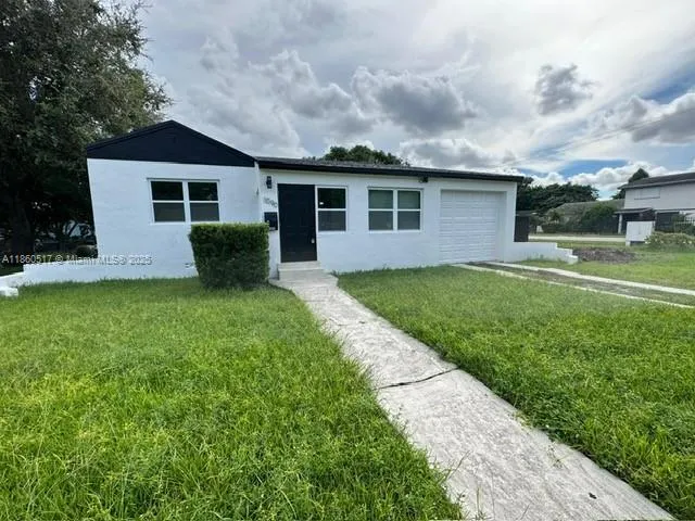 1090 NW 77th St, #Rear