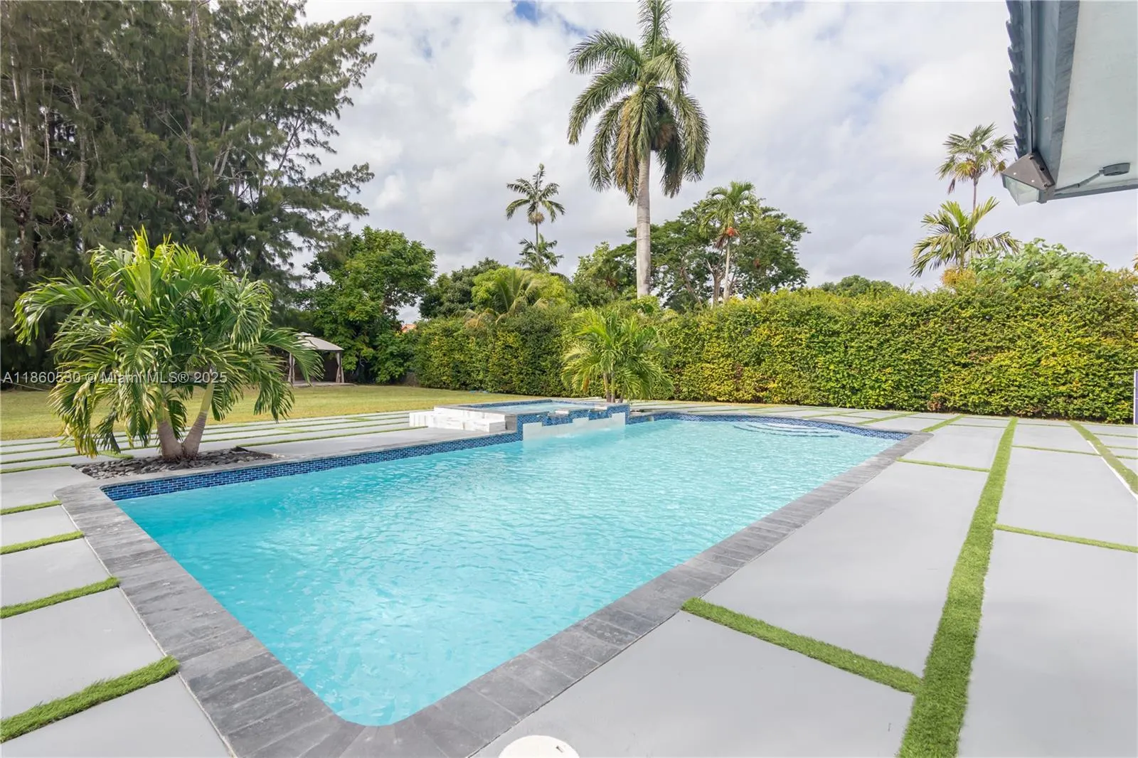 3850 SW 130th Ave