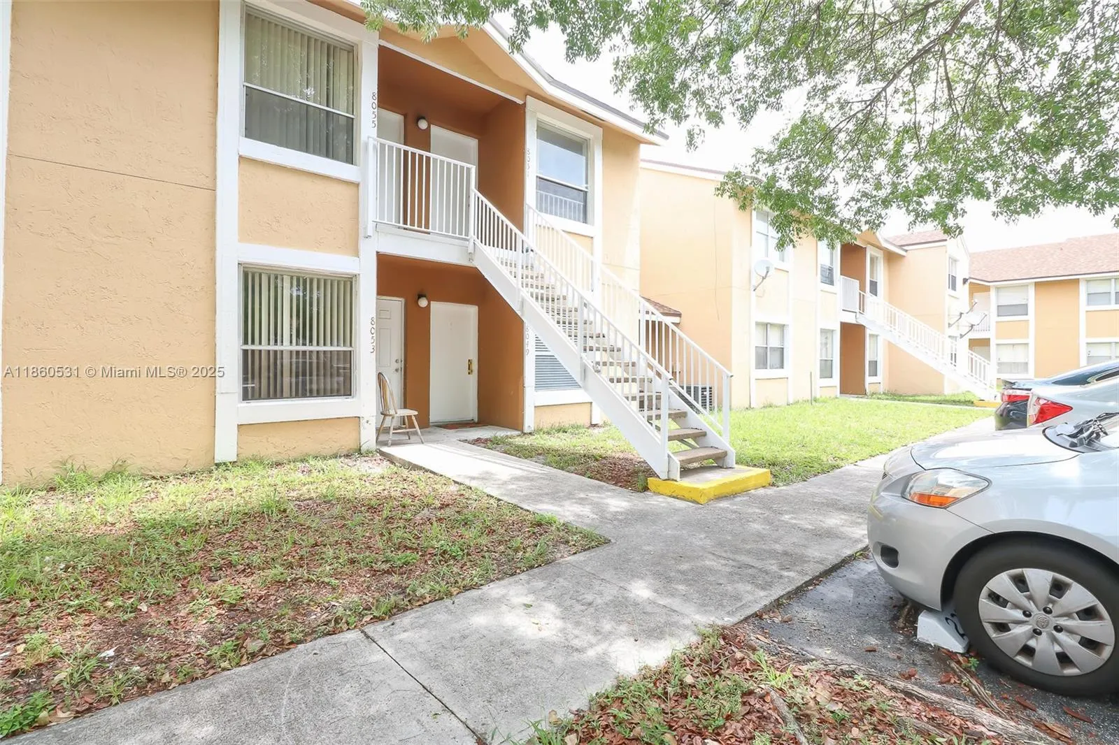 8051 SW 21st Ct, #8051