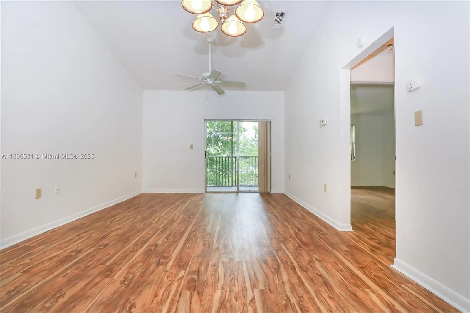 8051 SW 21st Ct, #8051