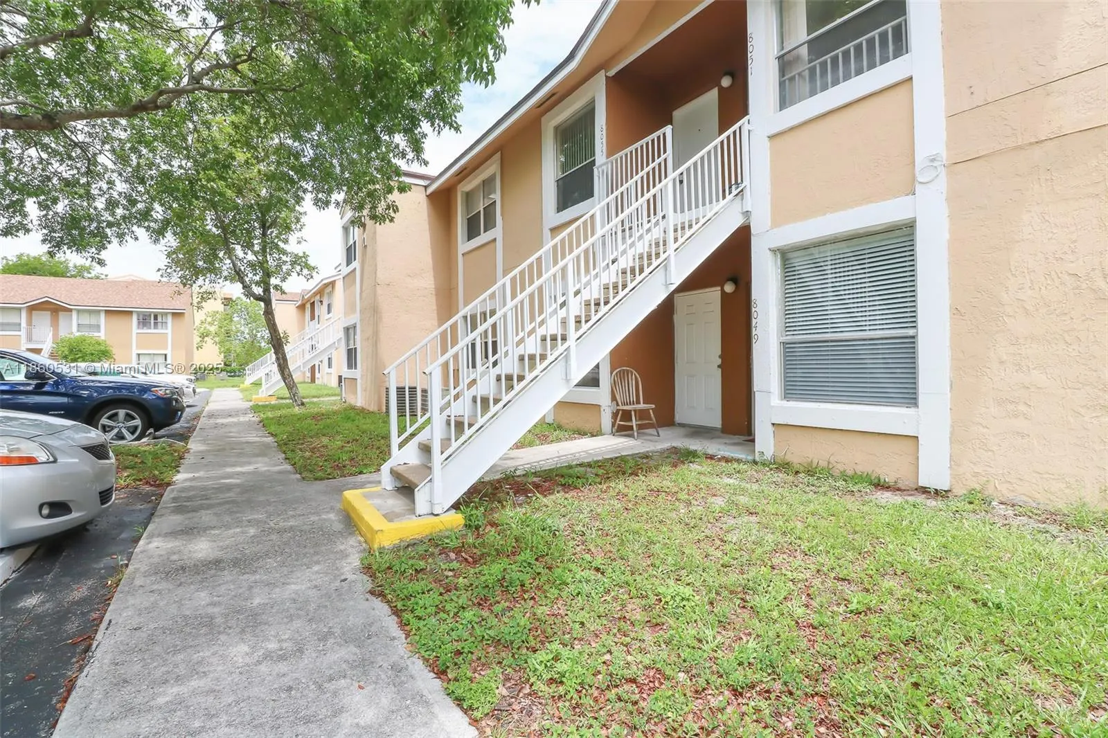 8051 SW 21st Ct, #8051