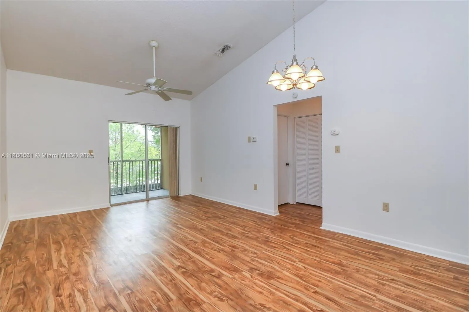 8051 SW 21st Ct, #8051