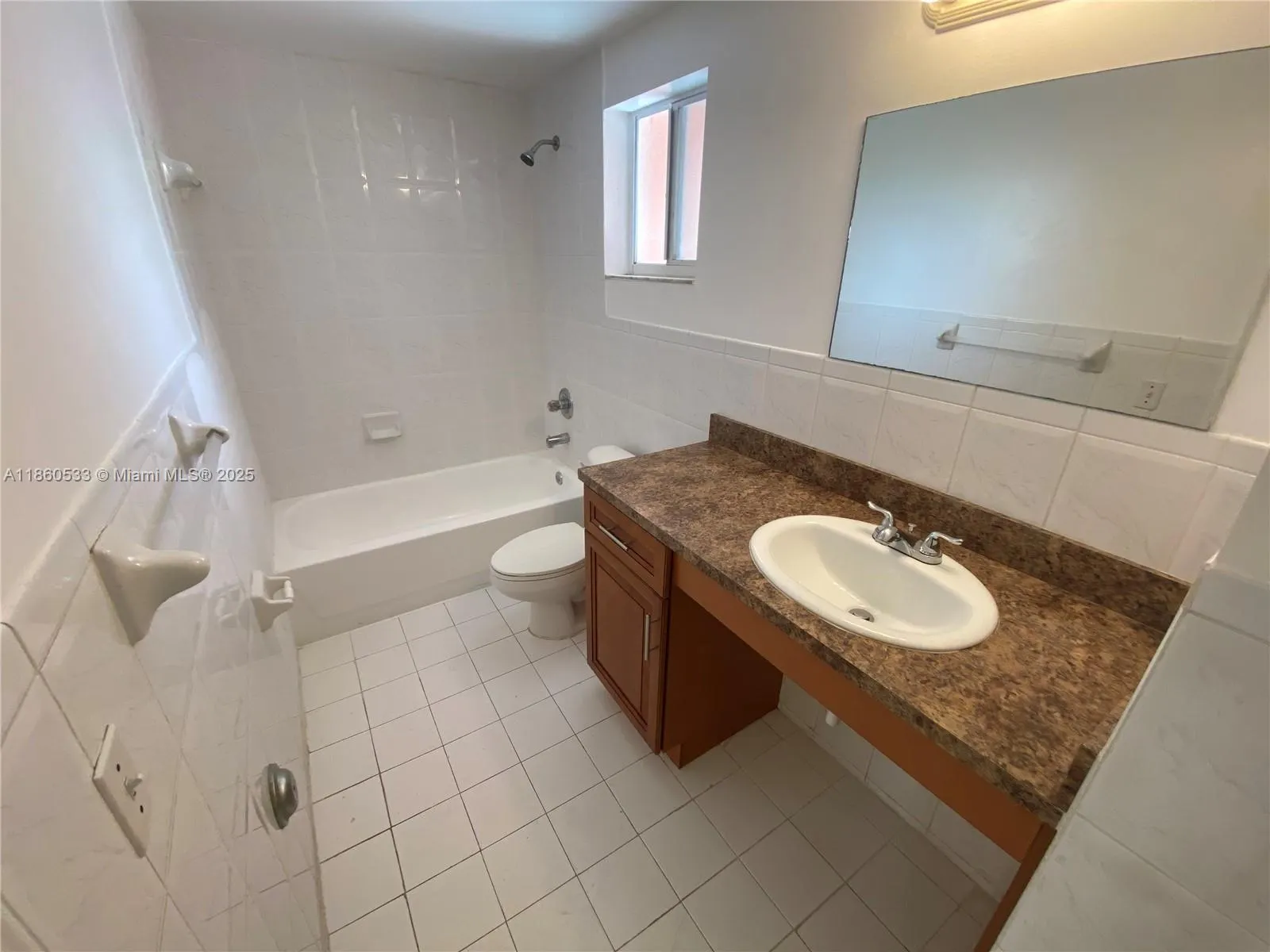 452 SW 10th St, #2