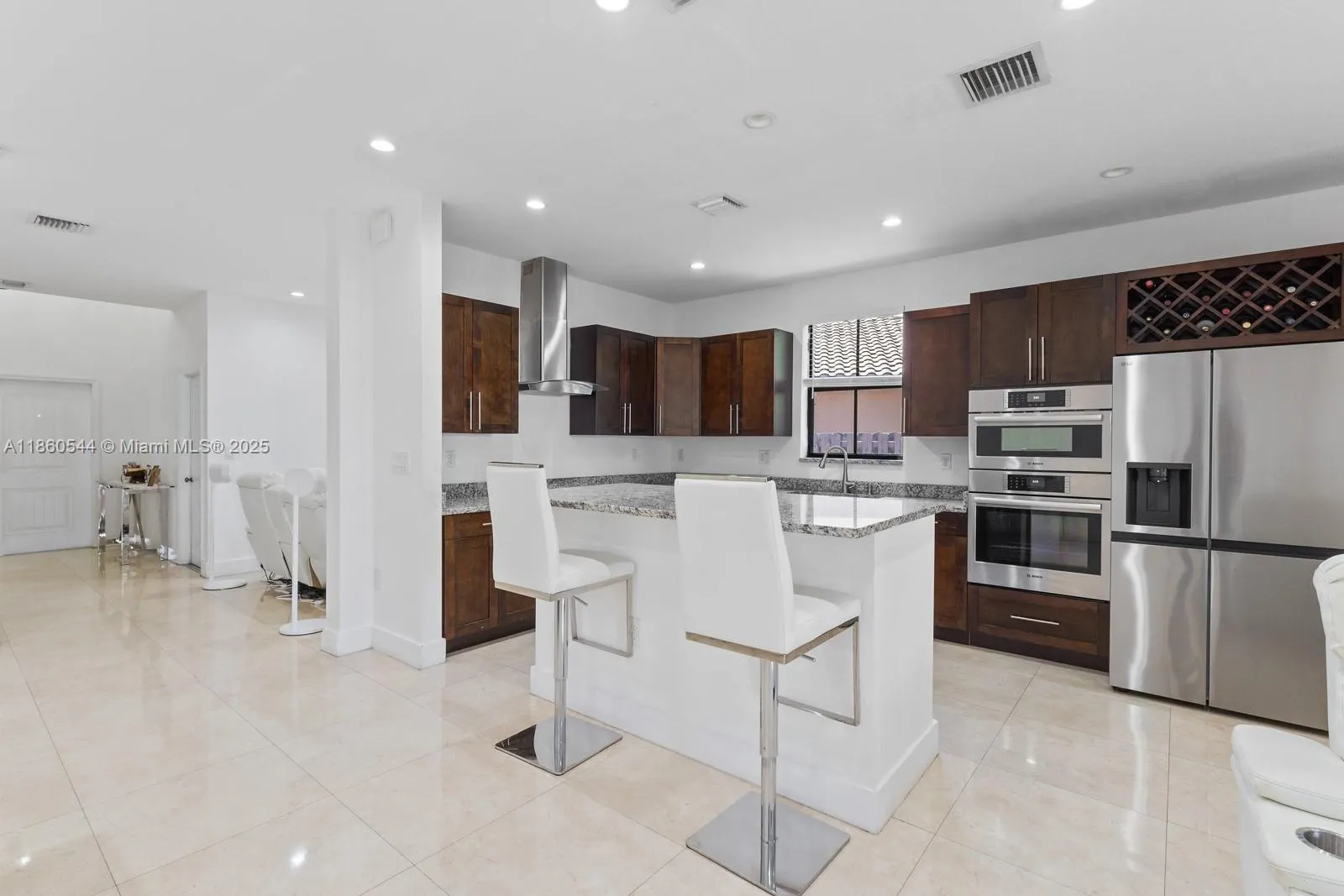 875 NW 97th Ct