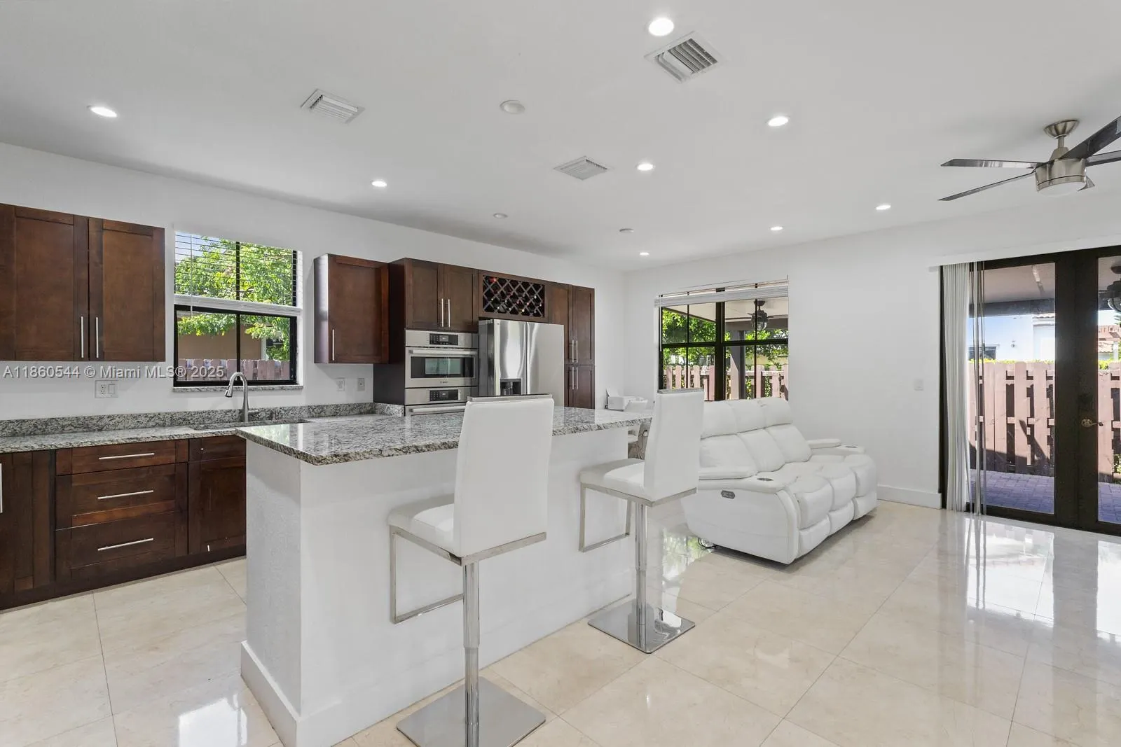 875 NW 97th Ct