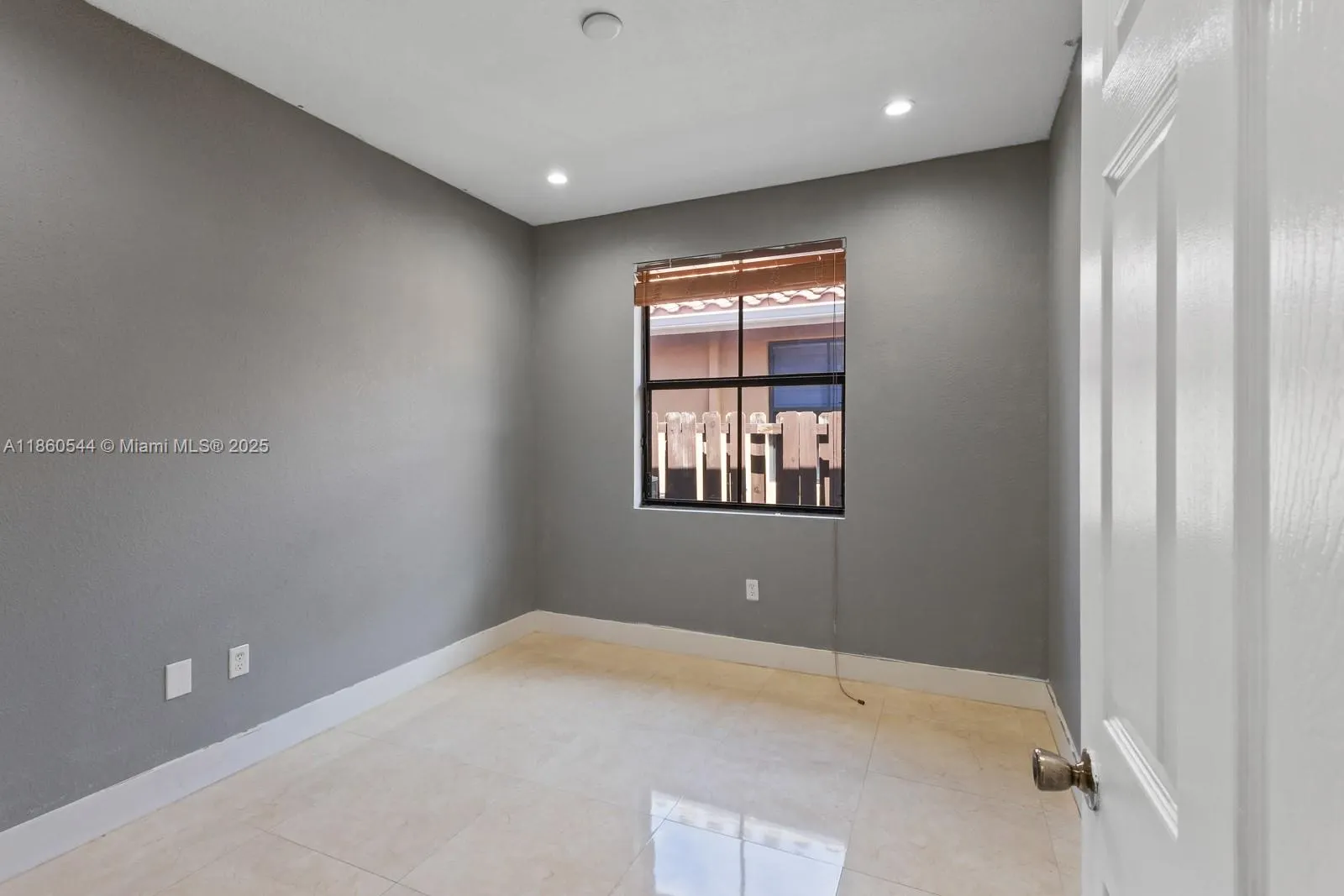 875 NW 97th Ct
