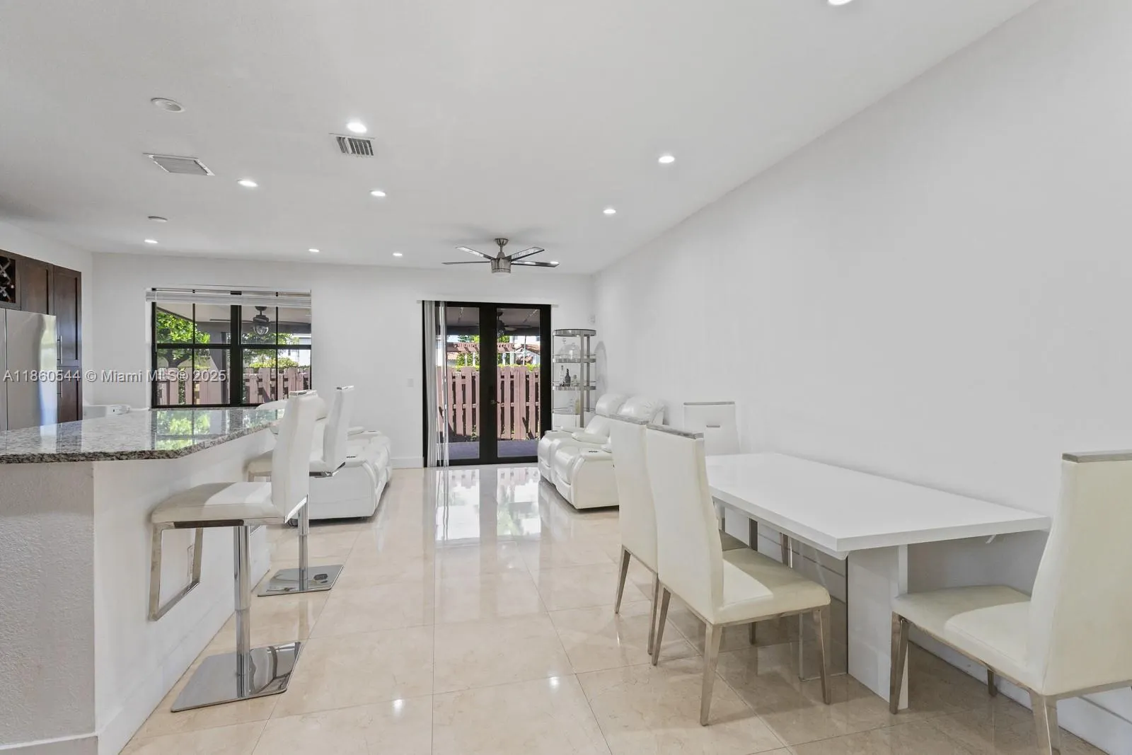 875 NW 97th Ct