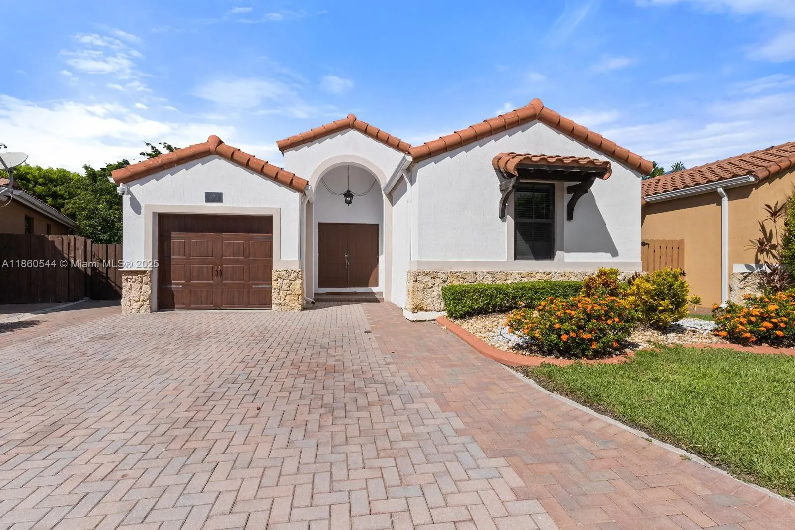 875 NW 97th Ct