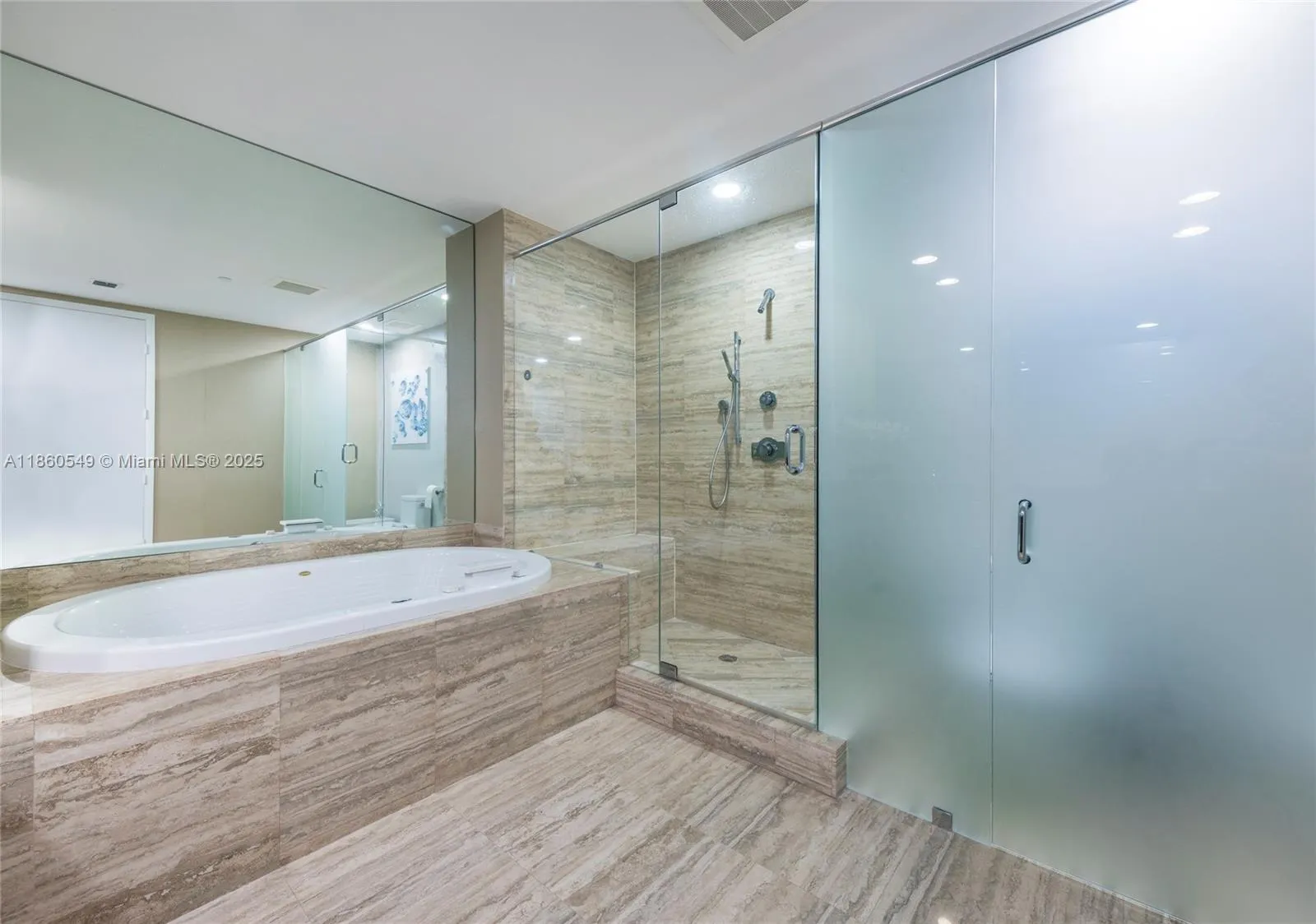 15811 Collins Ave, #1102