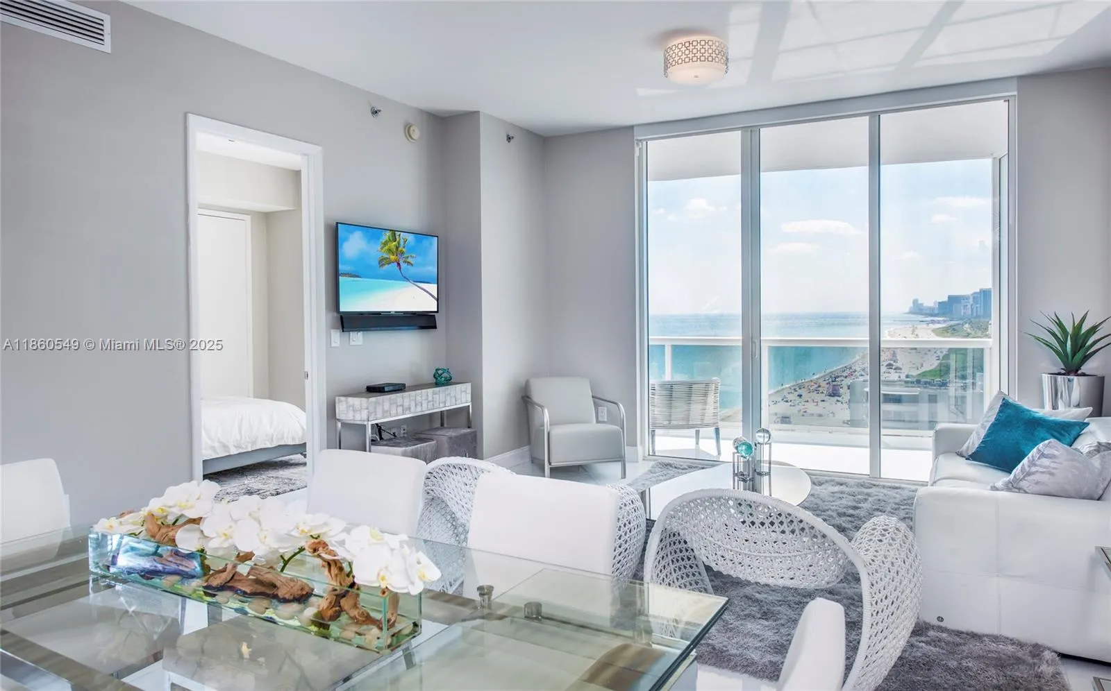 15811 Collins Ave, #1102