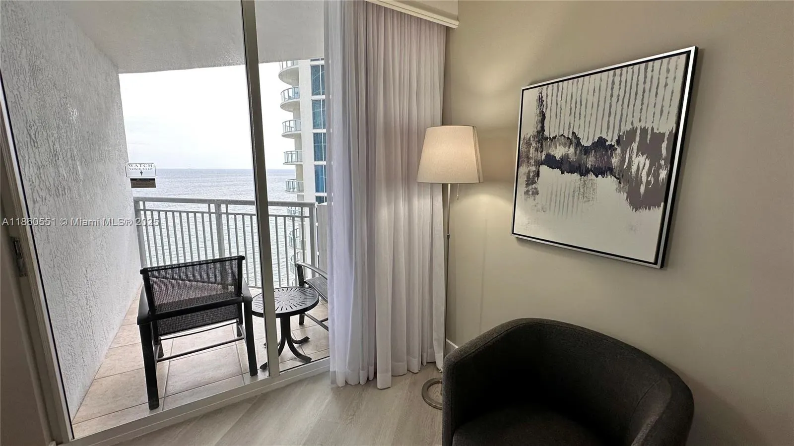 17375 Collins Ave, #2003