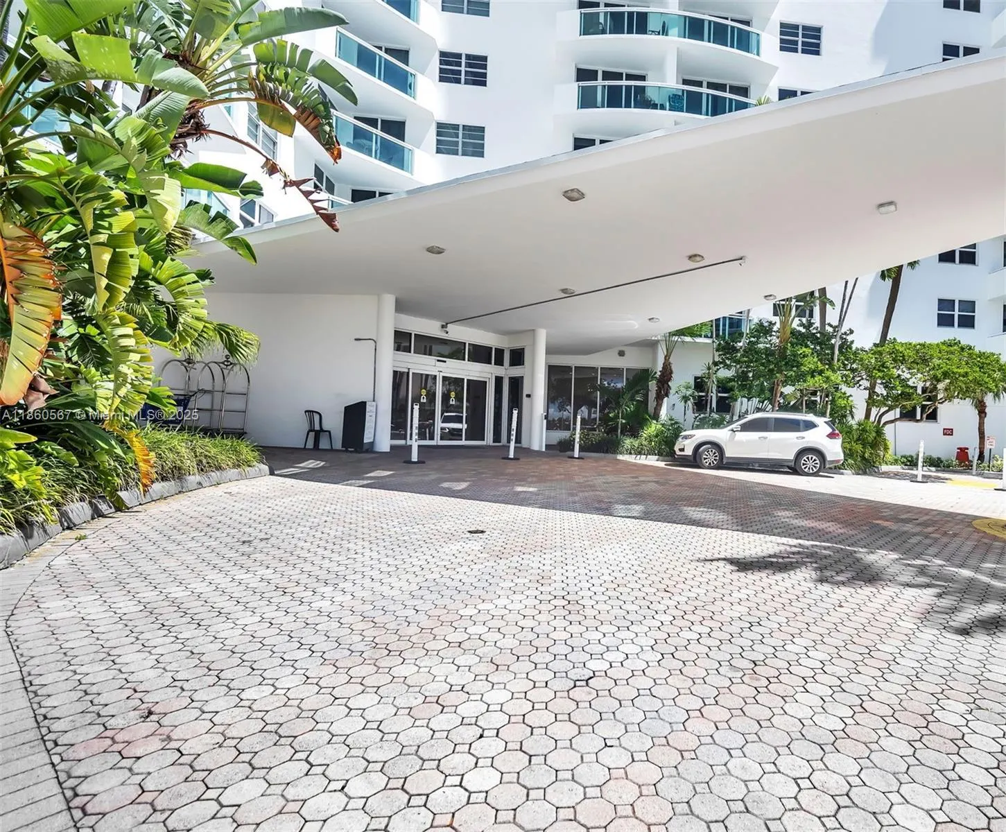 3001 S Ocean Dr, #403