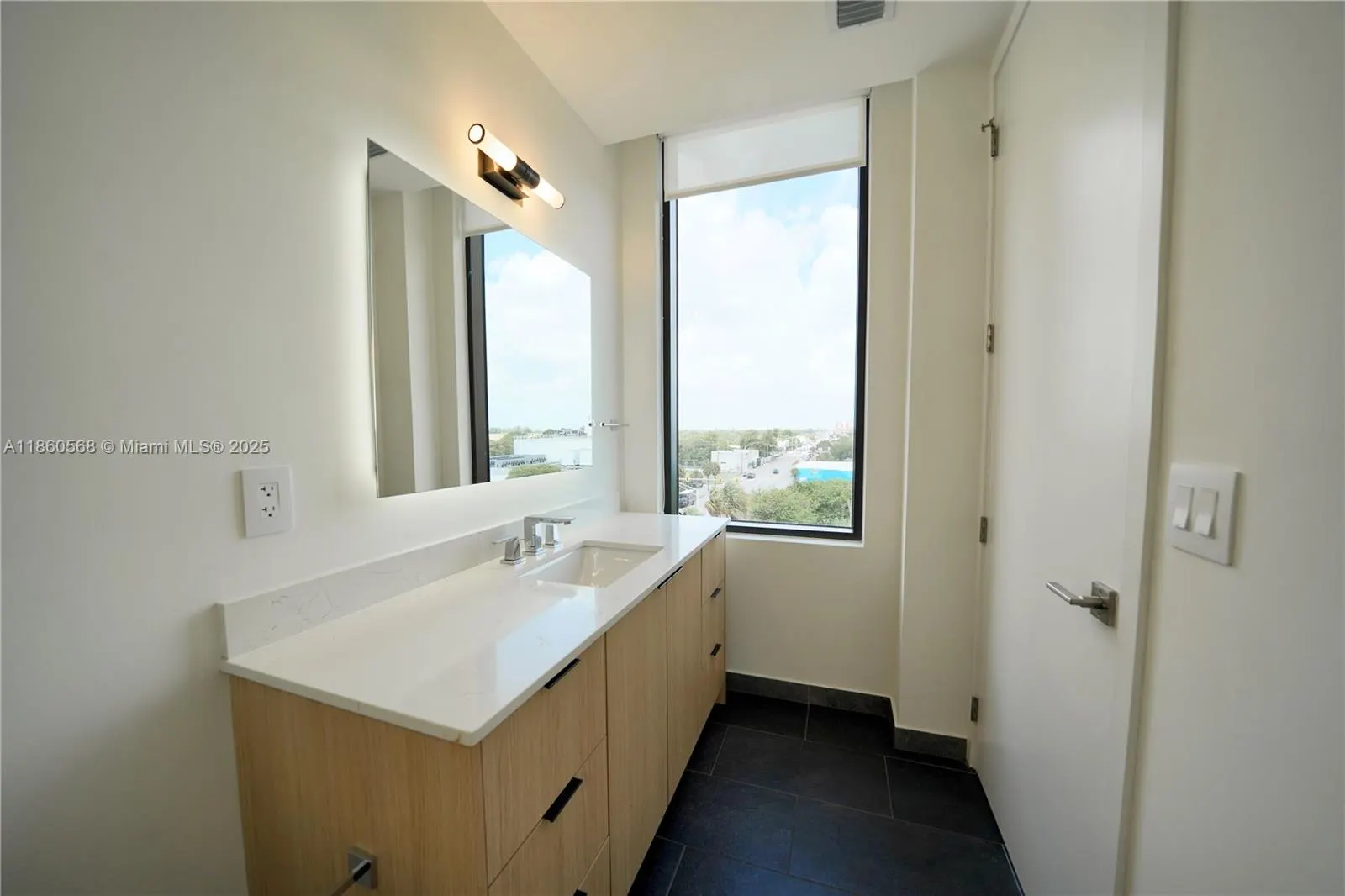 7920 NE 2nd Ave, #413