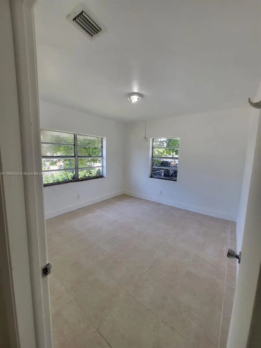 640 NW 77th St, #A