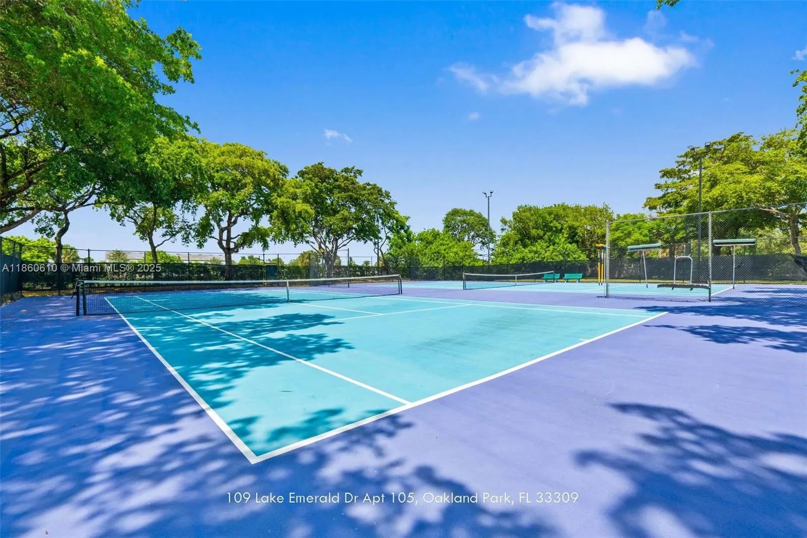 109 Lake Emerald Dr, #105
