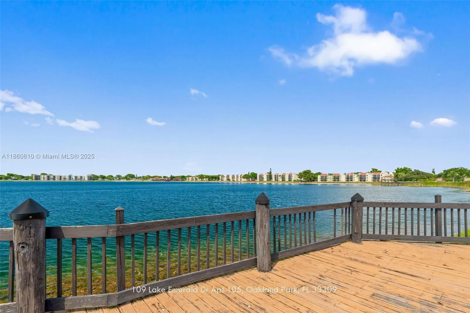 109 Lake Emerald Dr, #105