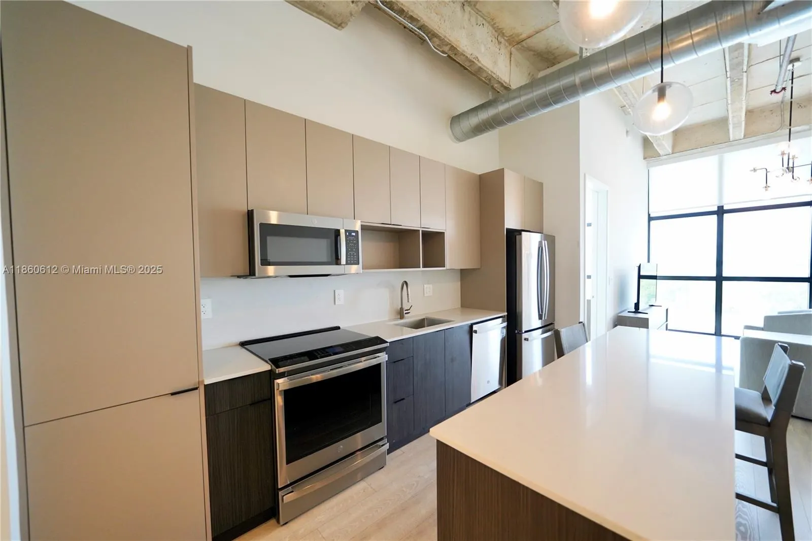 7920 NE 2nd Ave, #406
