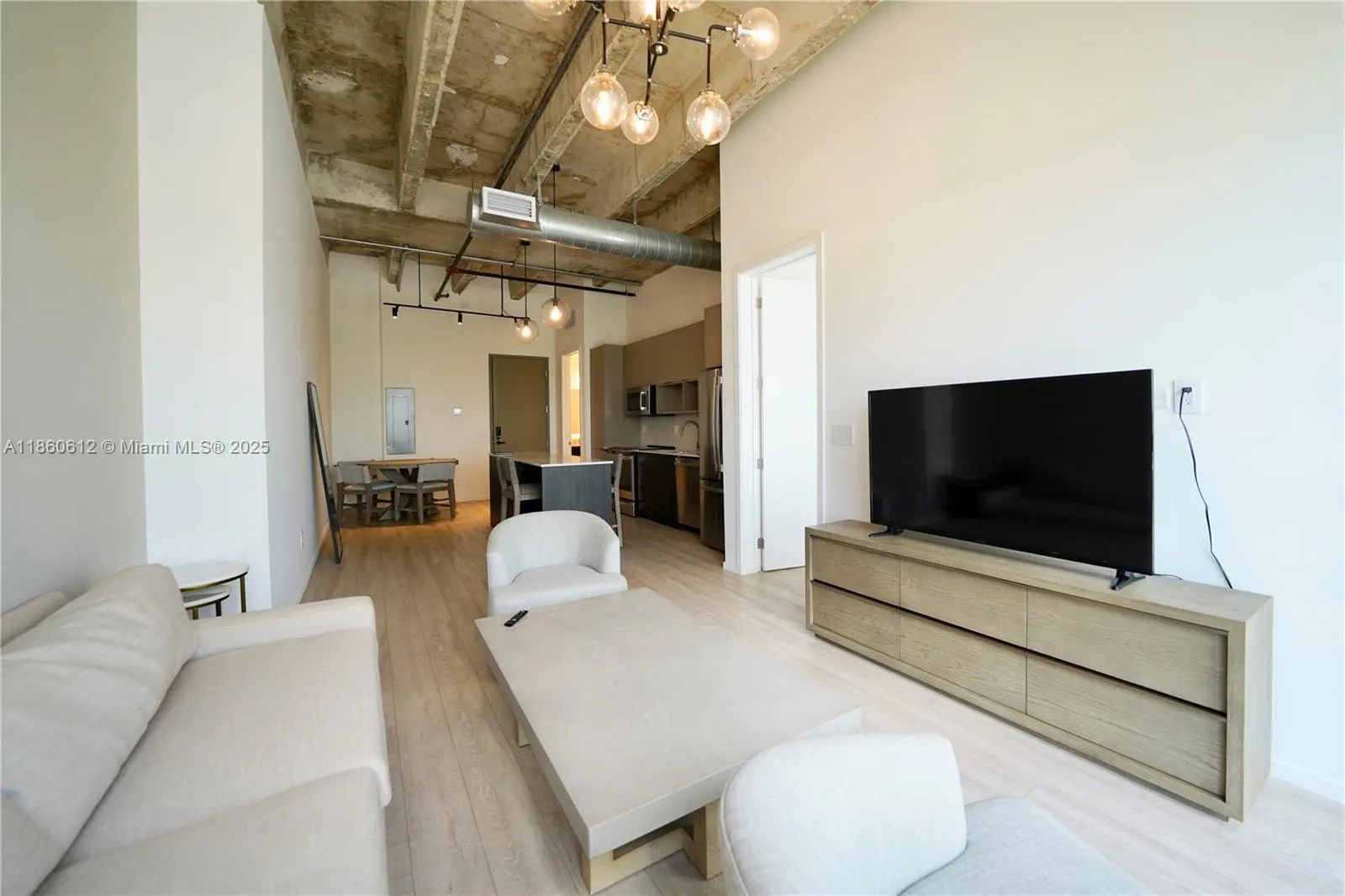 7920 NE 2nd Ave, #406