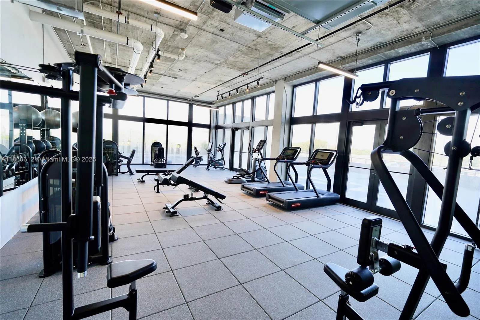 7920 NE 2nd Ave, #406