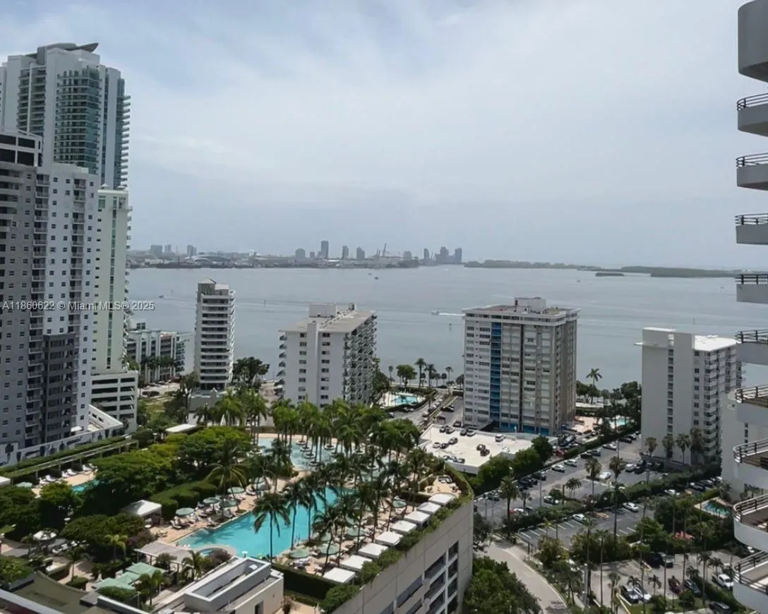 1451 Brickell Ave, #2102