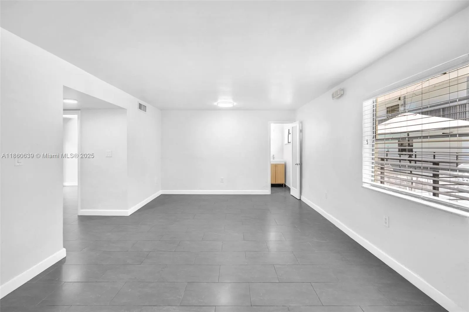 3265 Virginia St, #2