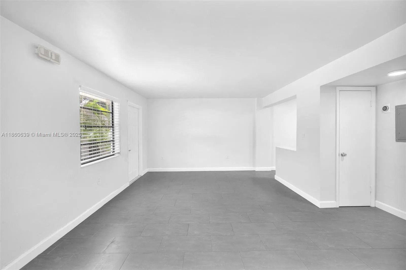 3265 Virginia St, #2