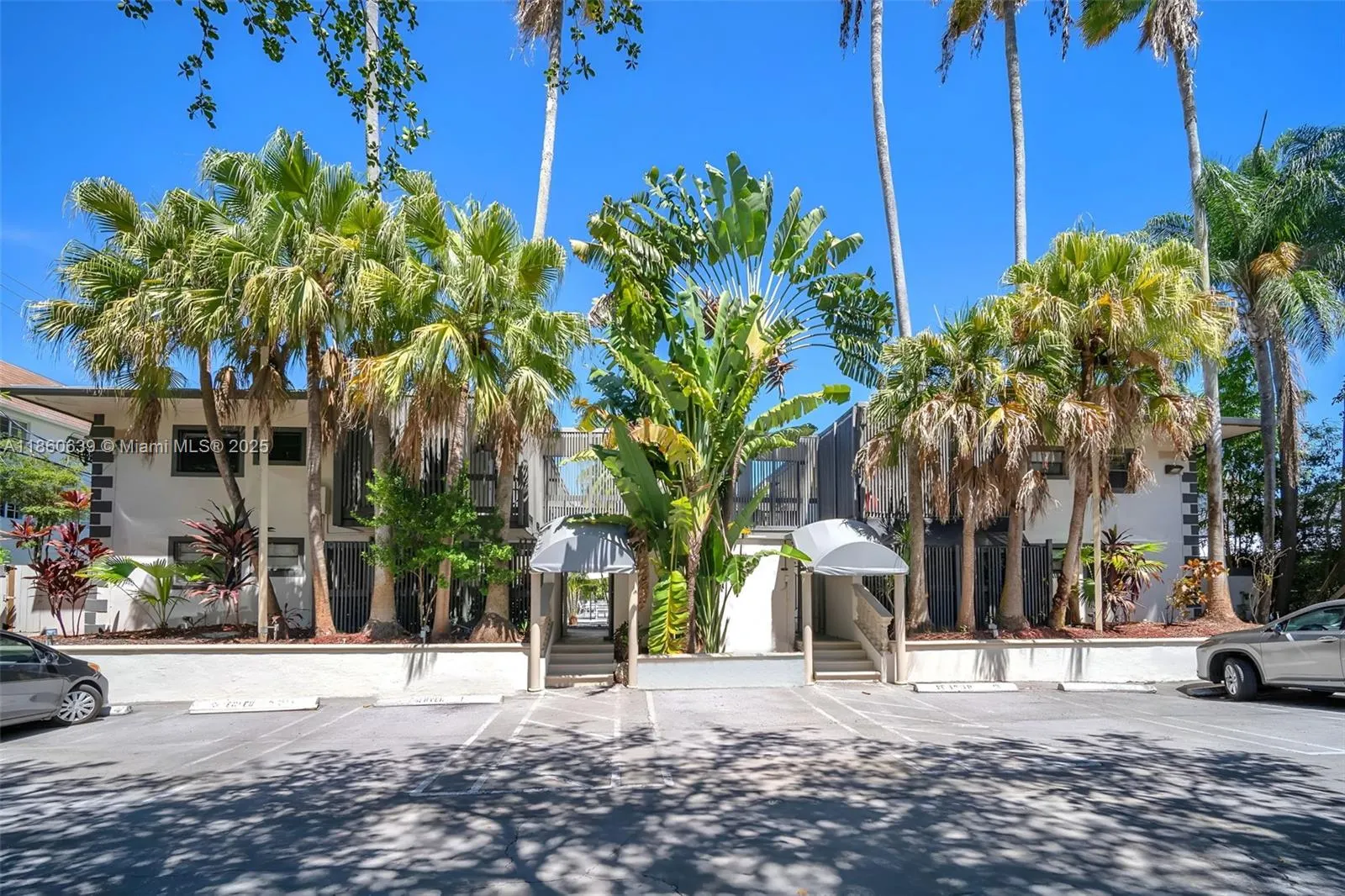 3265 Virginia St, #2