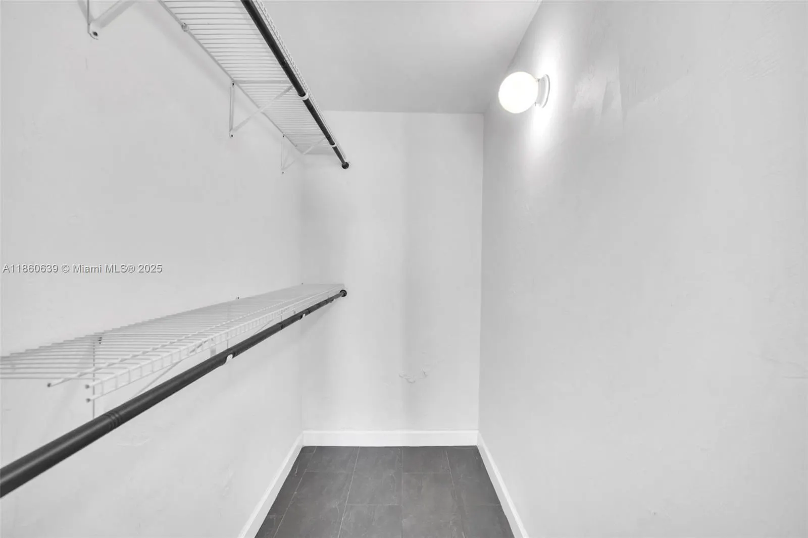 3265 Virginia St, #2