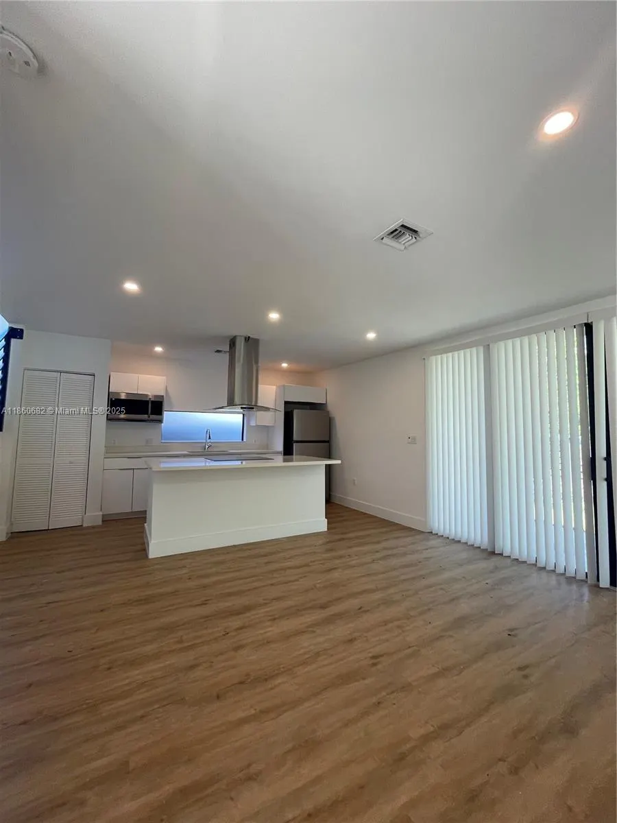 5198 NW 3rd Ave, #1