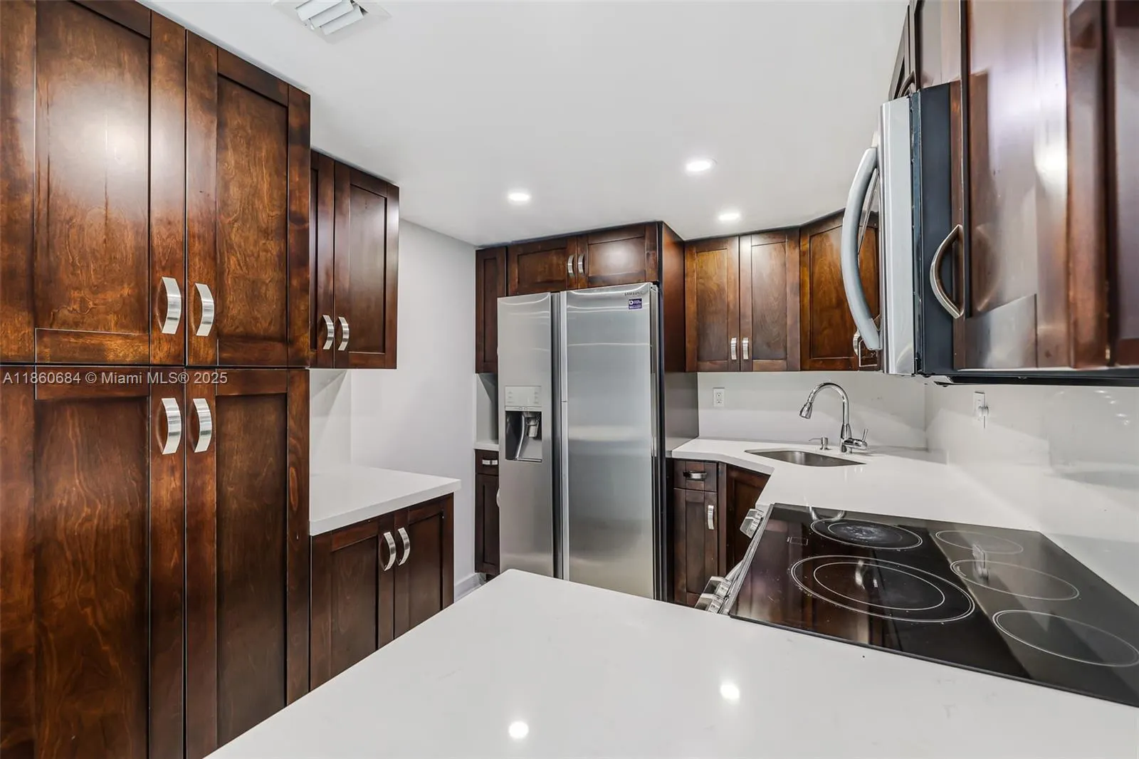 4705 NW 7th St, #201-7