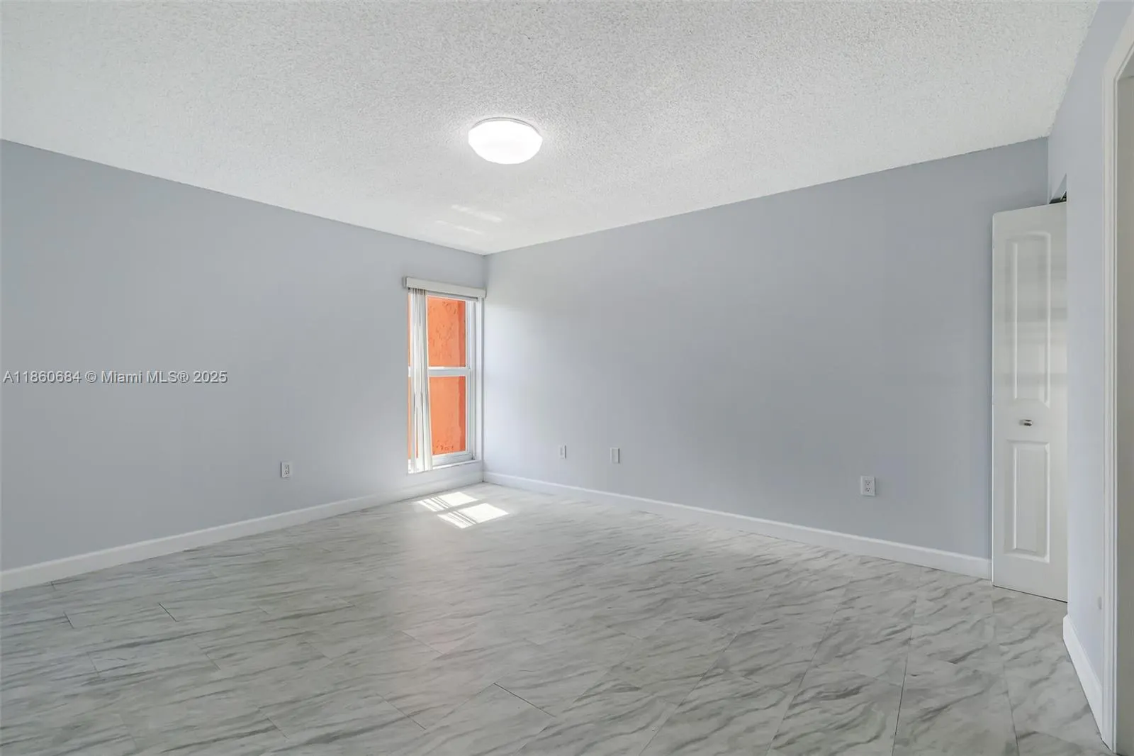 4705 NW 7th St, #201-7