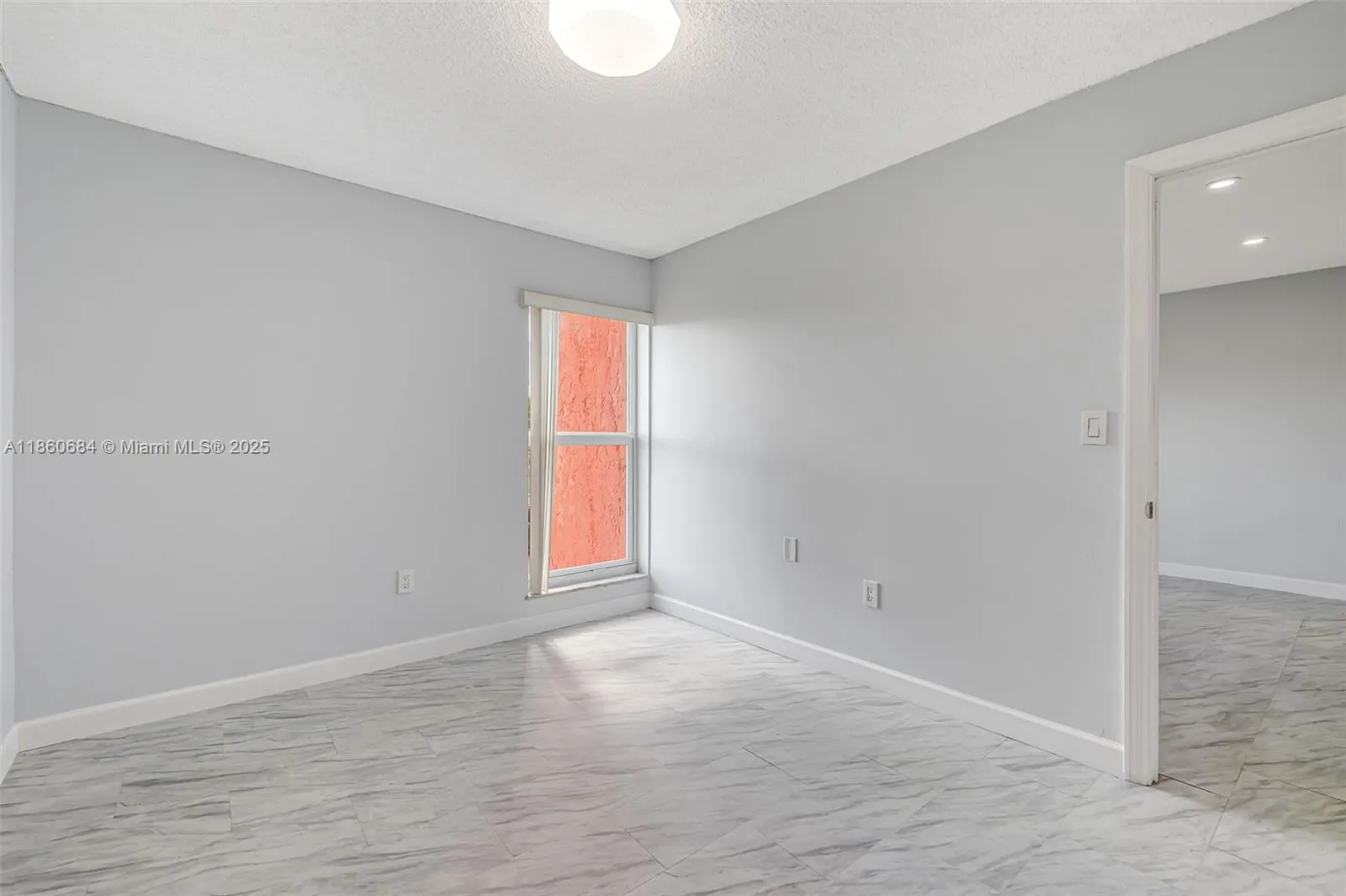 4705 NW 7th St, #201-7