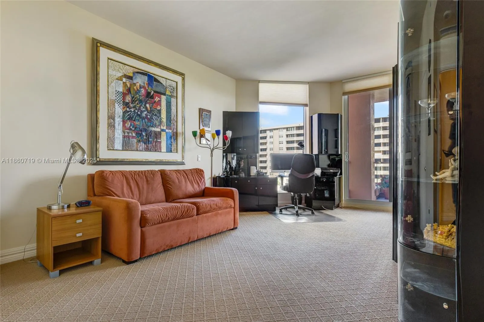 60 Edgewater Dr, #7H
