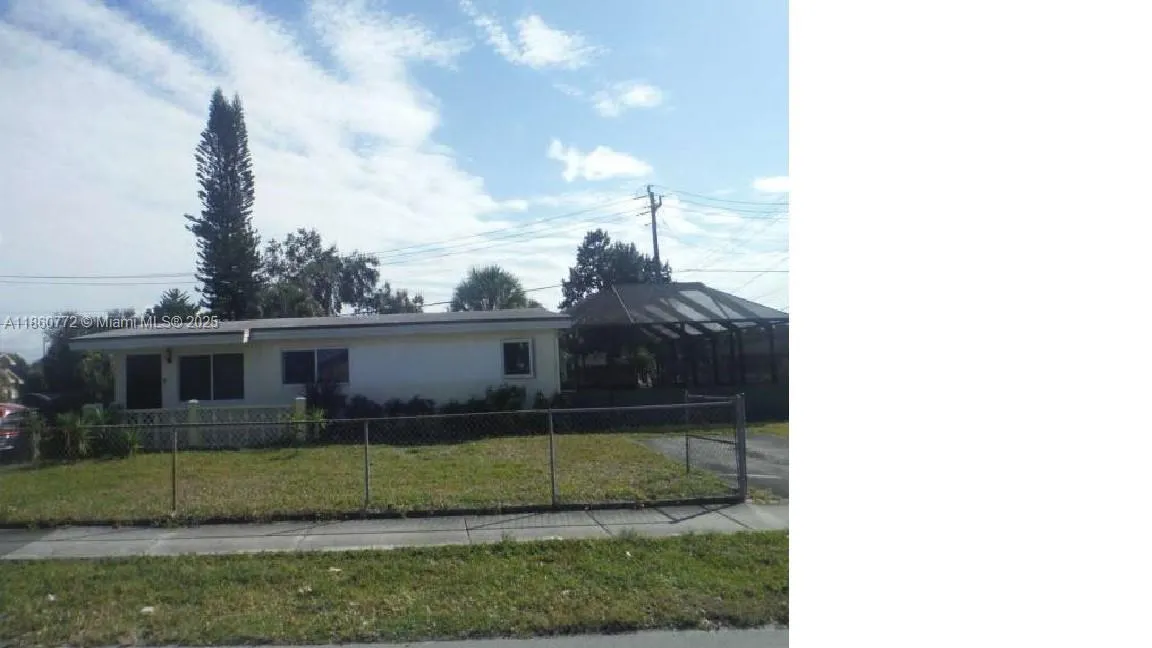 290 NW 193RD ST