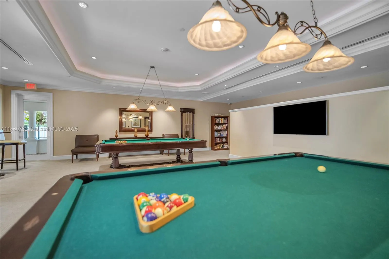 19900 E Country Club Dr, #308