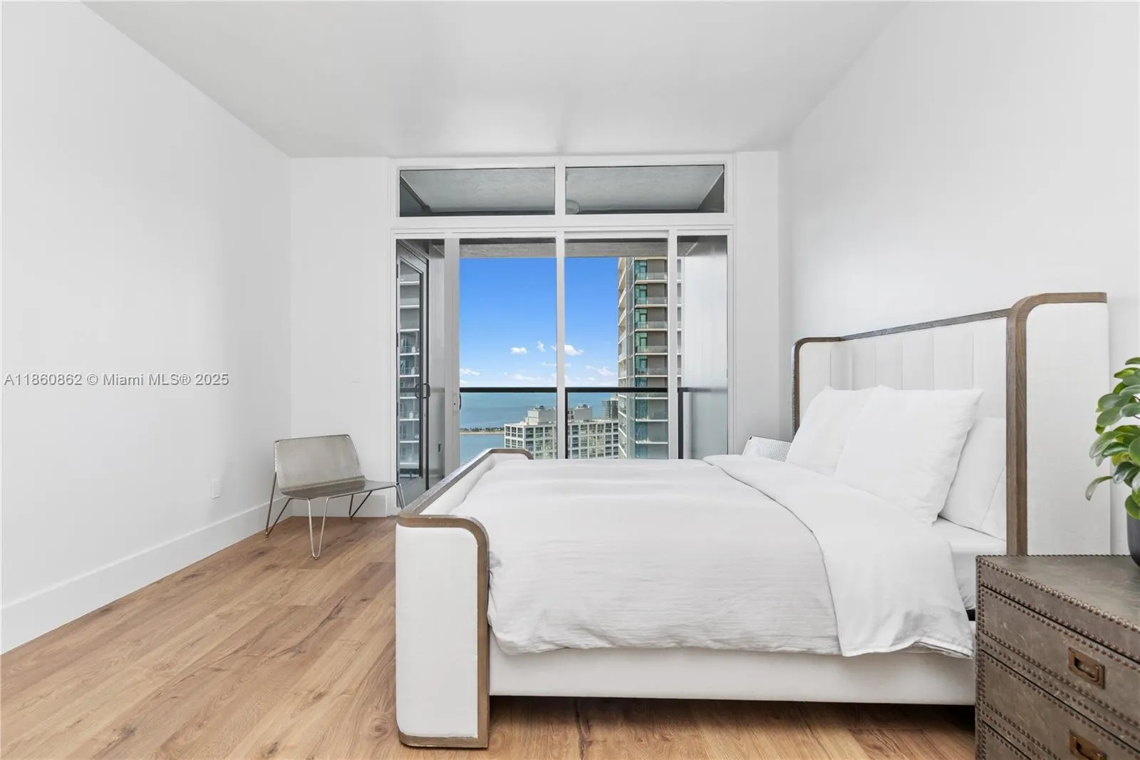 1425 Brickell Ave, #41A