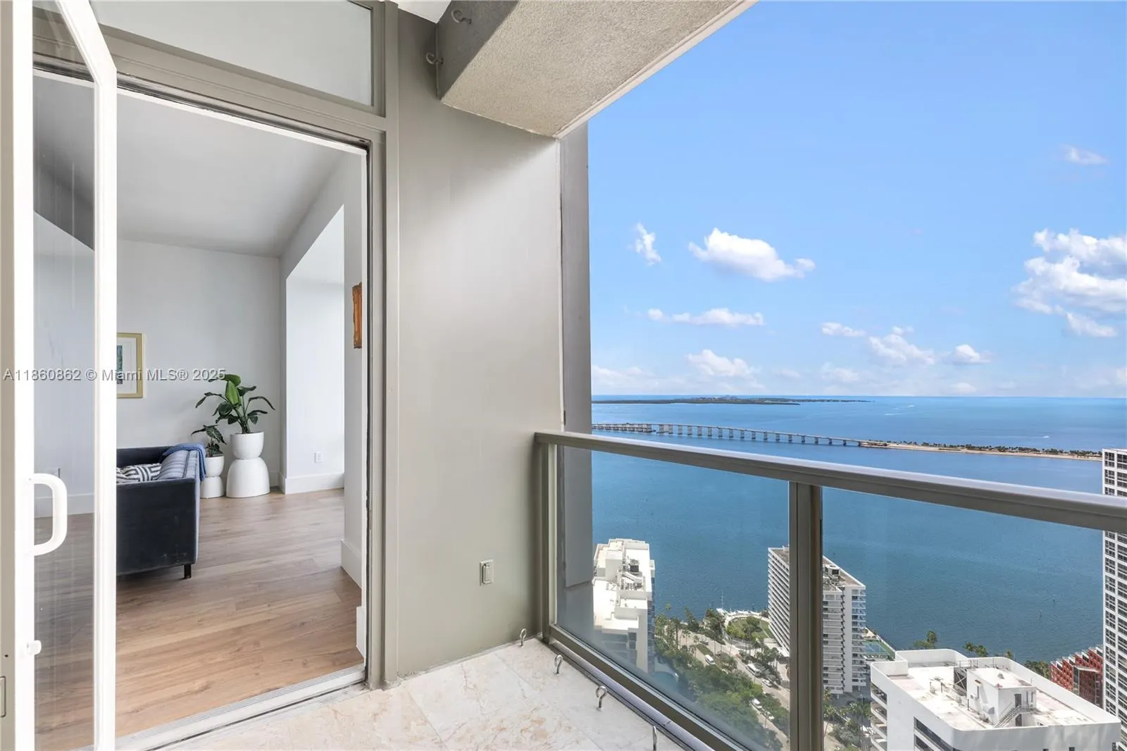 1425 Brickell Ave, #41A