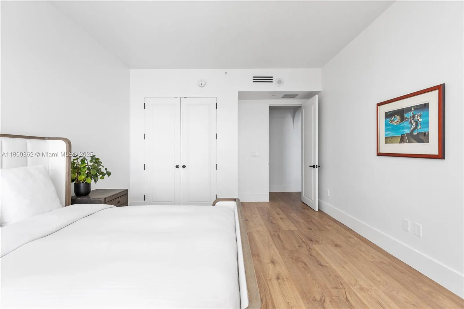1425 Brickell Ave, #41A