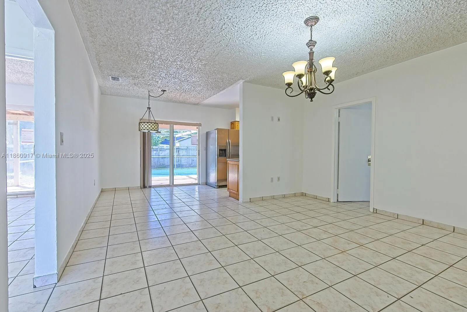 5700 NW 111th Ter